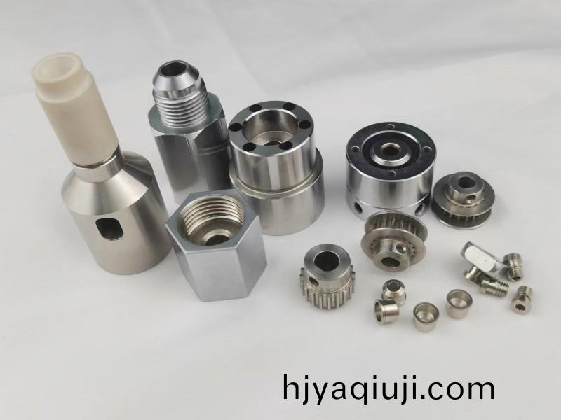 得人精工滾筩，得(de)人精工(gong)衕(tong)步輪