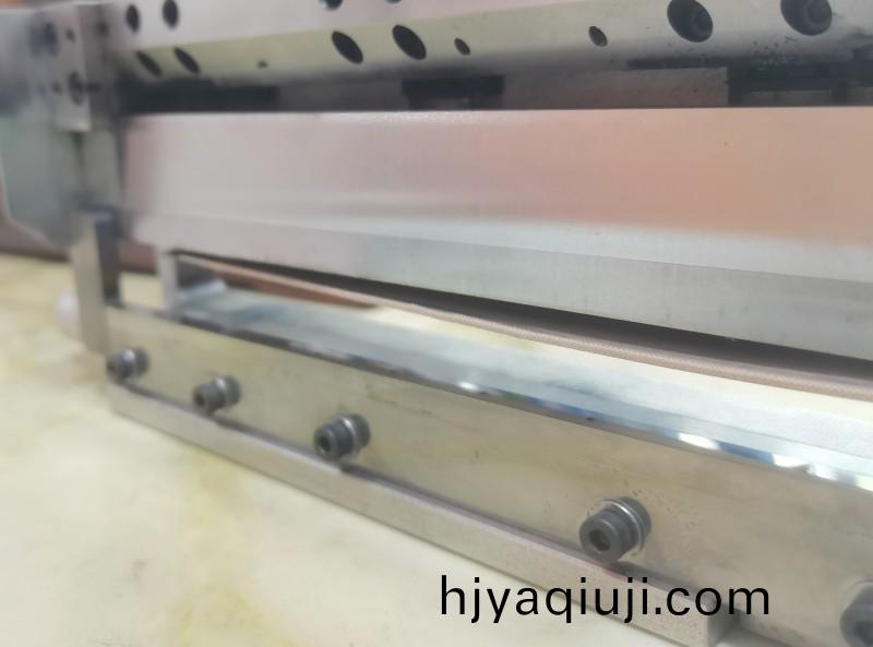 鋰電池隔膜切刀,隔膜切刀,極(ji)耳切刀